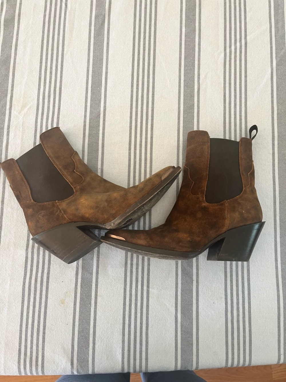 Arita Brown Suede Leather Western Shiloh Ankle Boots with Black Elastic